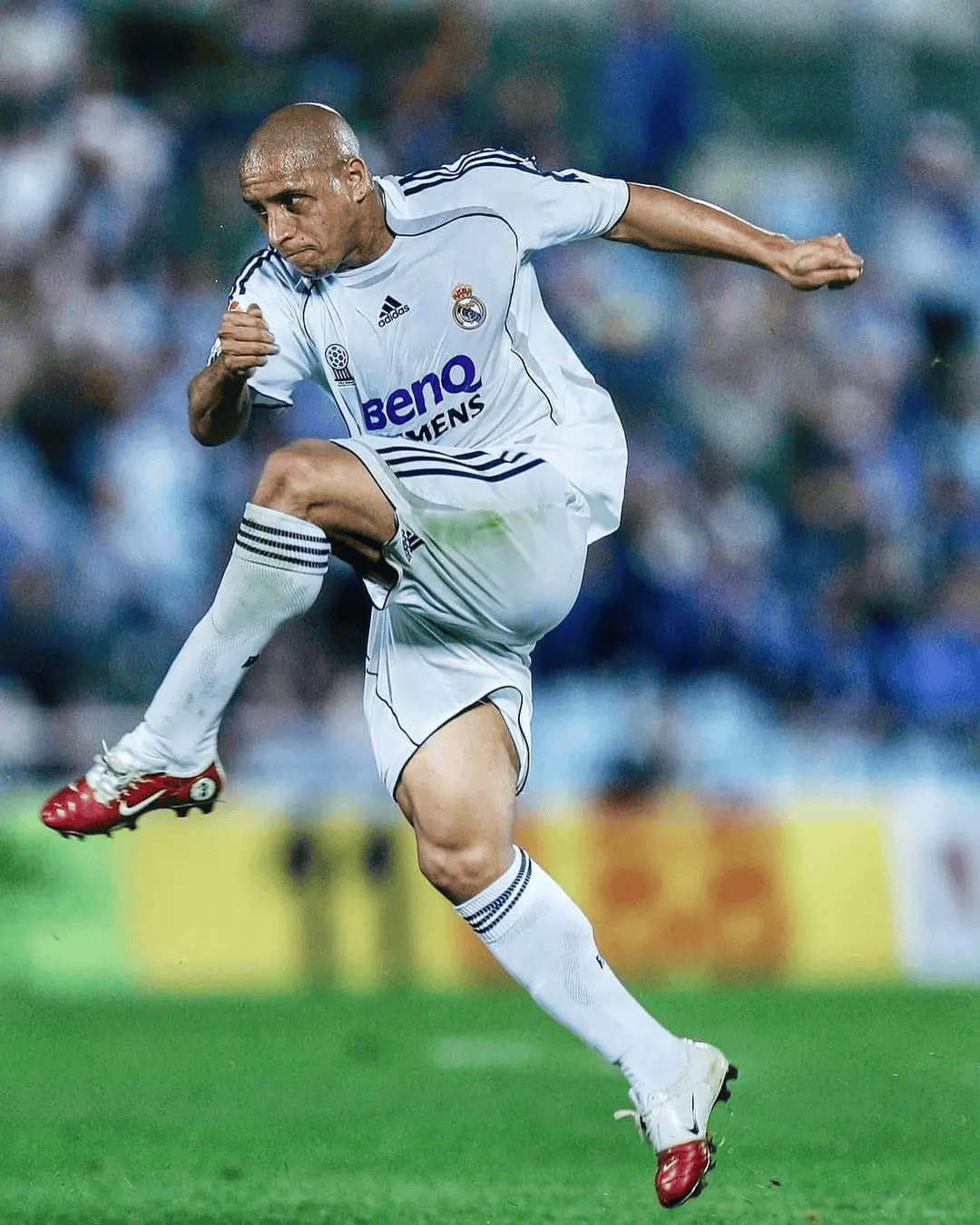 冲刺阶段欧冠传出新动向，俄克拉荷马雷霆单刀错失，管理层表态——底气十足，资深球员宣示担当的简单介绍